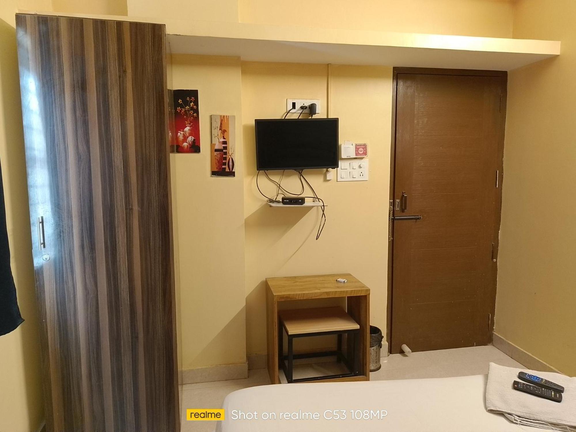 העיר בנגלור Hotel Pallavi Grand מראה חיצוני תמונה